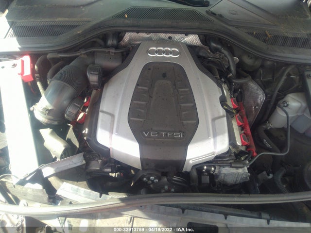 2015 Audi A8, VIN: WAUJGAFD4FN032359