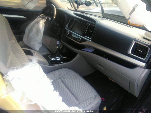 2018 TOYOTA HIGHLANDER LE VIN: 5TDZZRFH2JS280209