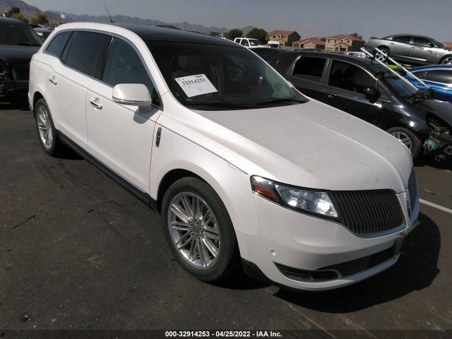 2015 Lincoln MKT, VIN: 2LMHJ5AT0FBL00960