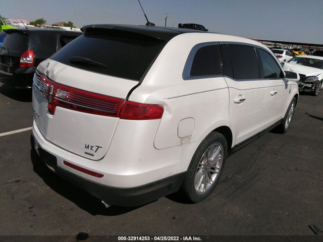 2015 Lincoln MKT, VIN: 2LMHJ5AT0FBL00960