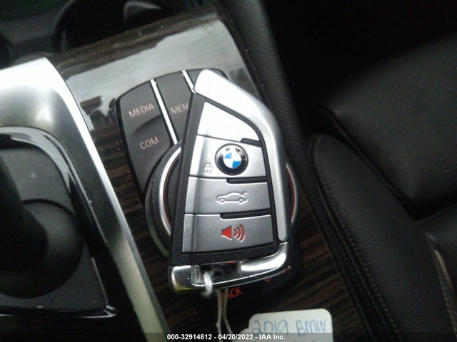 2019 BMW 6 Series, VIN: WBAJV6C52KBK08899