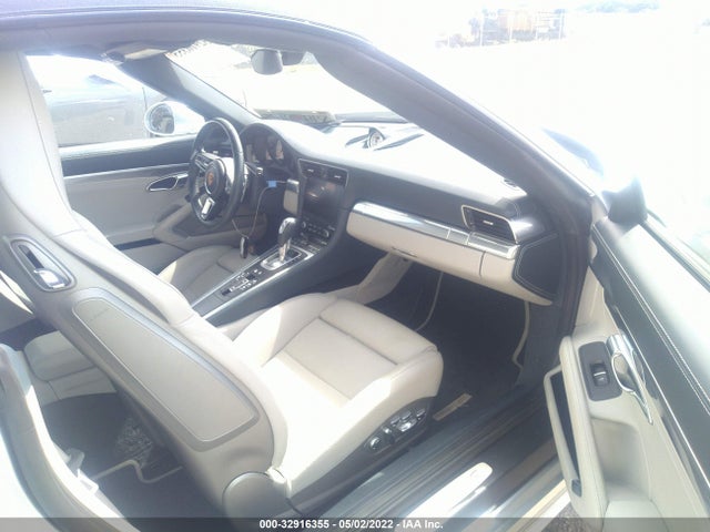 2017 Porsche 911, VIN: WP0BB2A99HS136459