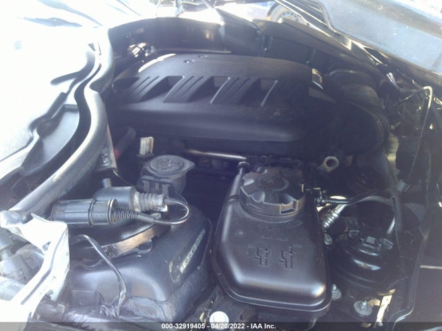 BMW M3 2013 WBSKG9C58DJ593860 Image 10