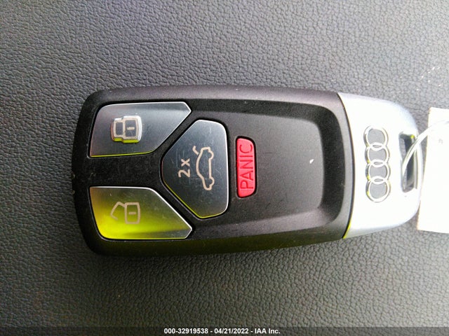 2020 Audi A5, VIN: WAUANCF55LA002509
