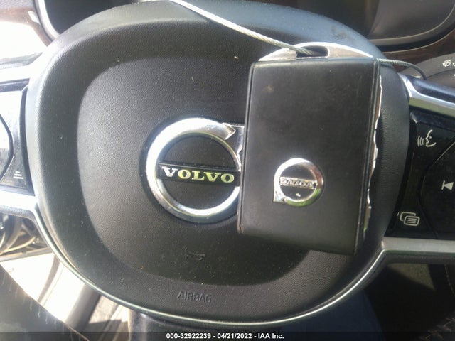 2017 Volvo S90, VIN: YV1A22MK3H1015338