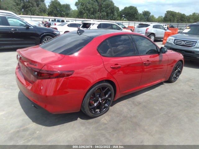 2020 Alfa Romeo Giulia, VIN: ZARFAMAN1L7625338