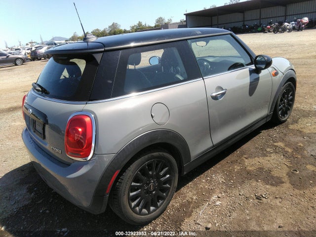 2016 Mini Cooper, VIN: WMWXP5C58G2D70769