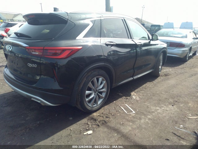2020 Infiniti QX50, VIN: 3PCAJ5M31LF115621