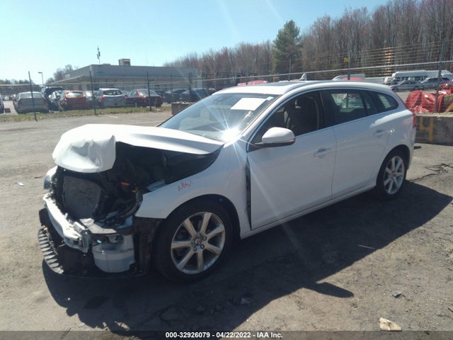 2016 Volvo V60, VIN: YV140MEK0G1294100