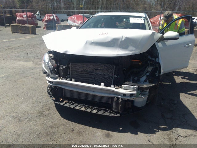 2016 Volvo V60, VIN: YV140MEK0G1294100