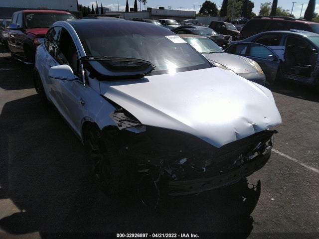 2021 Tesla Model X, VIN: 5YJXCBE45MF325375