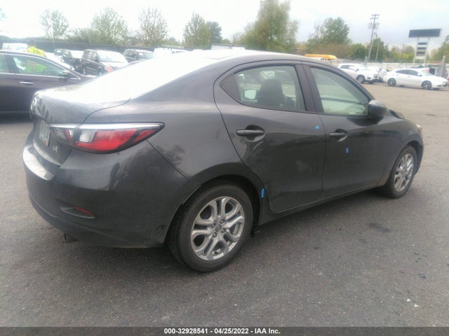 2016 Scion IA, VIN: 3MYDLBZV9GY112204