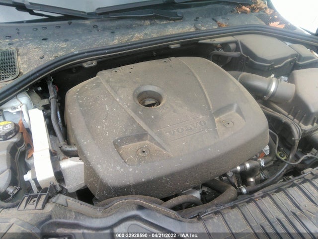 2017 Volvo V60, VIN: YV140MEK0H1335486