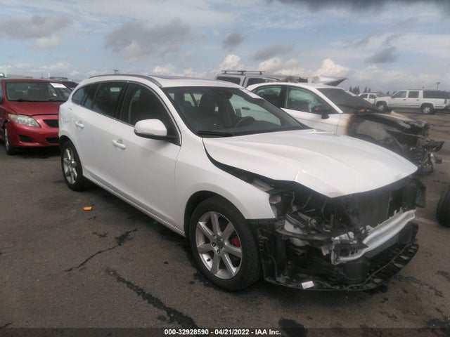 2017 Volvo V60, VIN: YV140MEK0H1335486