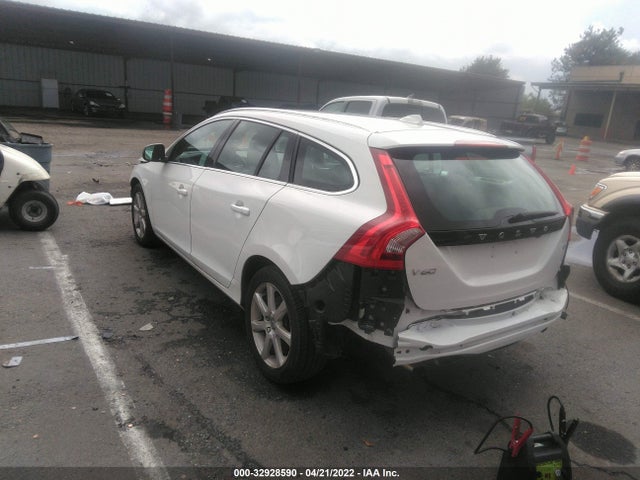 2017 Volvo V60, VIN: YV140MEK0H1335486