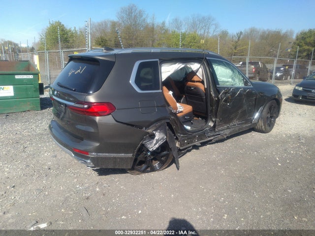 2021 BMW X7, VIN: 5UXCW2C01M9E78465