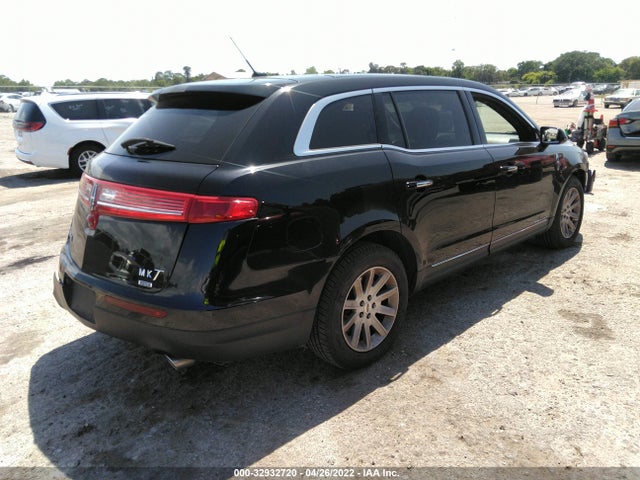 2018 Lincoln MKT, VIN: 2LMHJ5NK9JBL01941