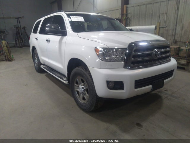 2015 Toyota Sequoia, VIN: 5TDJY5G16FS113630