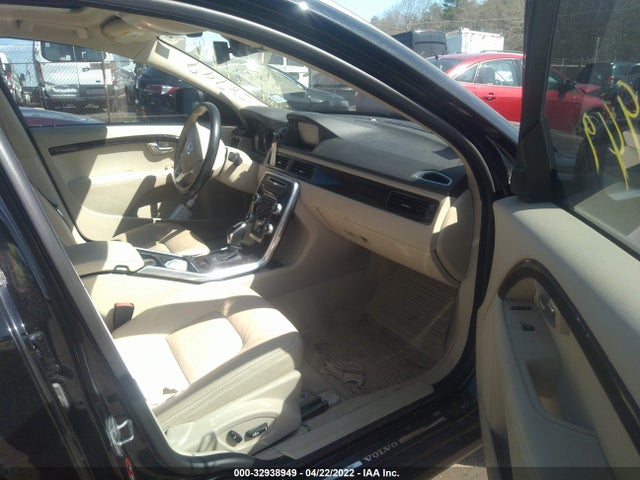 2016 Volvo XC70, VIN: YV4612NK6G1241933