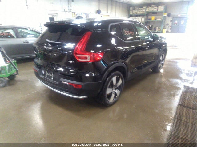 2022 Volvo XC40, VIN: YV4162UK6N2676889