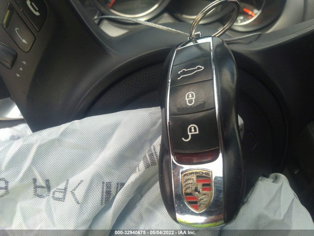 2014 Porsche Cayenne, VIN: WP1AF2A20ELA33423