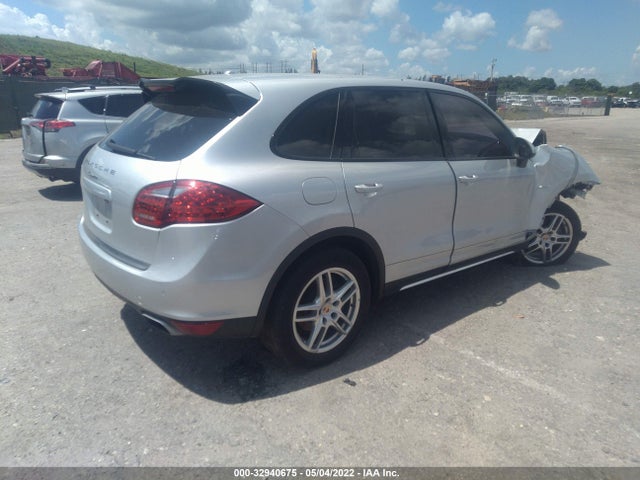 2014 Porsche Cayenne, VIN: WP1AF2A20ELA33423