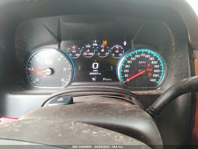 2018 Chevrolet Suburban, VIN: 1GNSKJKC2JR337886