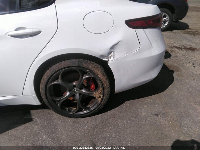 2019 Alfa Romeo Giulia, VIN: ZARFANAN5K7622673