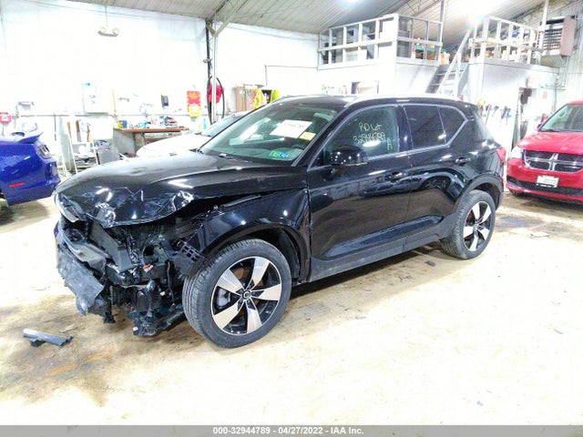 2020 Volvo XC40, VIN: YV4162UK6L2230318
