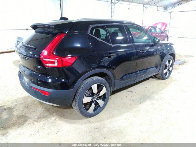 2020 Volvo XC40, VIN: YV4162UK6L2230318