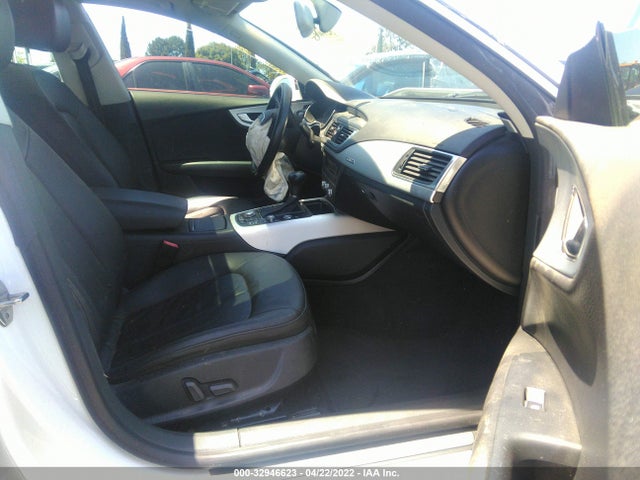 2014 Audi A7, VIN: WAUWGAFC6EN152482