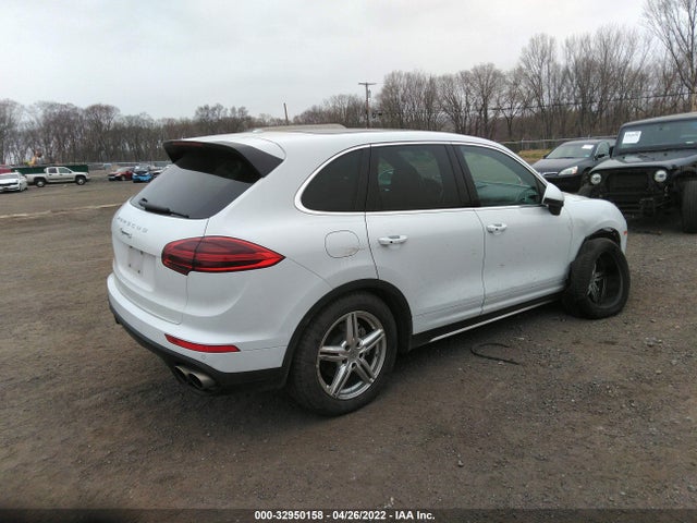 2017 Porsche Cayenne, VIN: WP1AB2A2XHLA53534