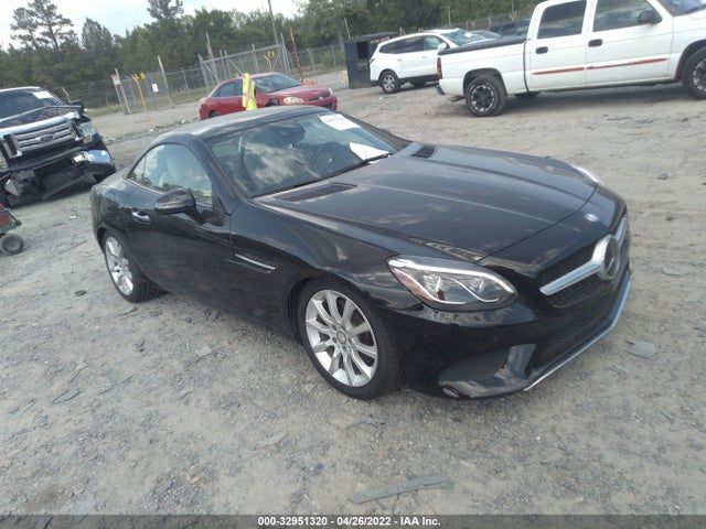2017 Mercedes-Benz SLK-Class, VIN: WDDPK3JA4HF132226