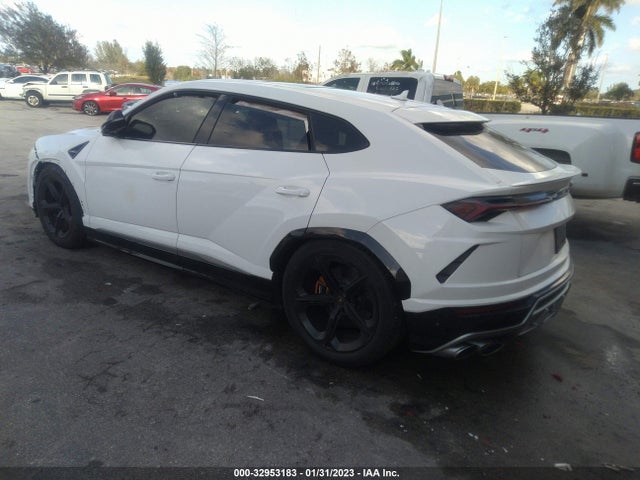 2019 Lamborghini URUS, VIN: ZPBUA1ZLXKLA01913