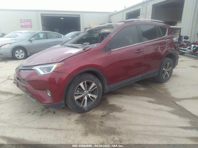 2018 Toyota RAV4, VIN: JTMWFREV5JD114670