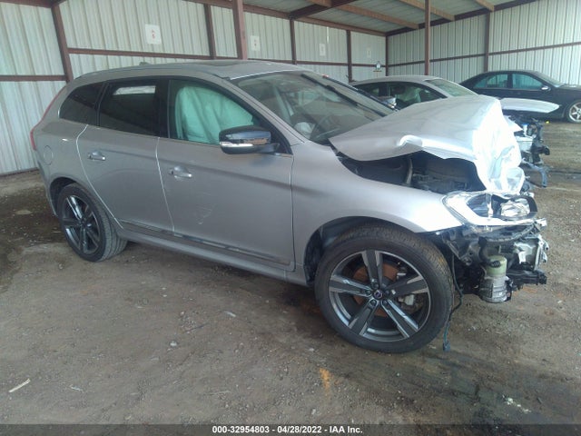 2017 Volvo XC60, VIN: YV440MDR3H2200059