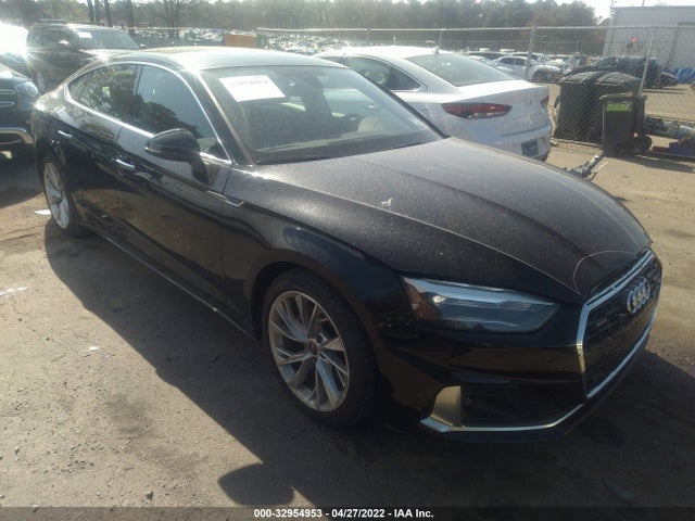2022 Audi A5, VIN: WAUABCF52NA015018