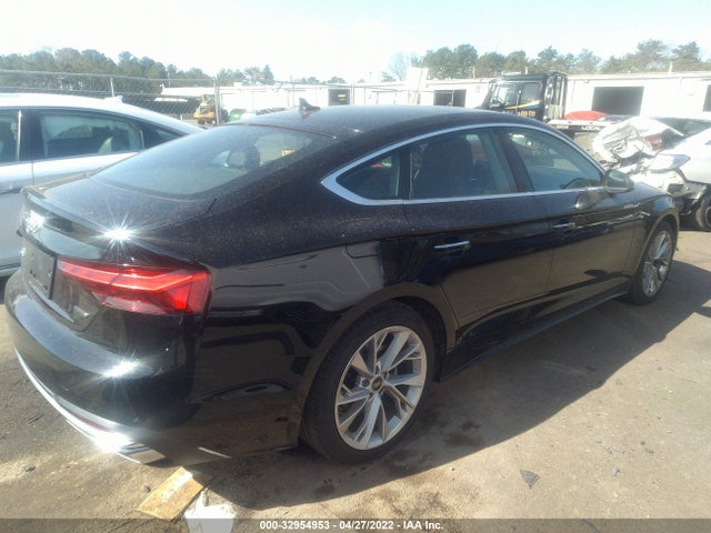 2022 Audi A5, VIN: WAUABCF52NA015018