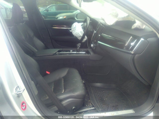 2018 Volvo S90, VIN: LVY982MK7JP015278