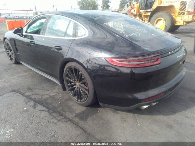 2017 Porsche Panamera, VIN: WP0AB2A73HL120715