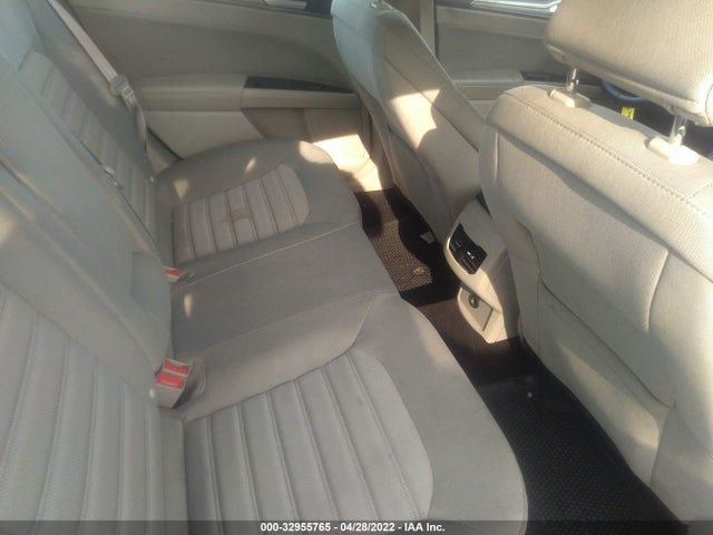 2019 Ford Fusion, VIN: 3FA6P0LU5KR205584