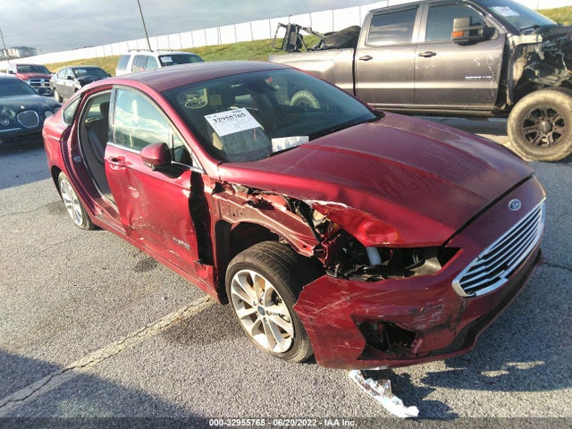 2019 Ford Fusion, VIN: 3FA6P0LU5KR205584