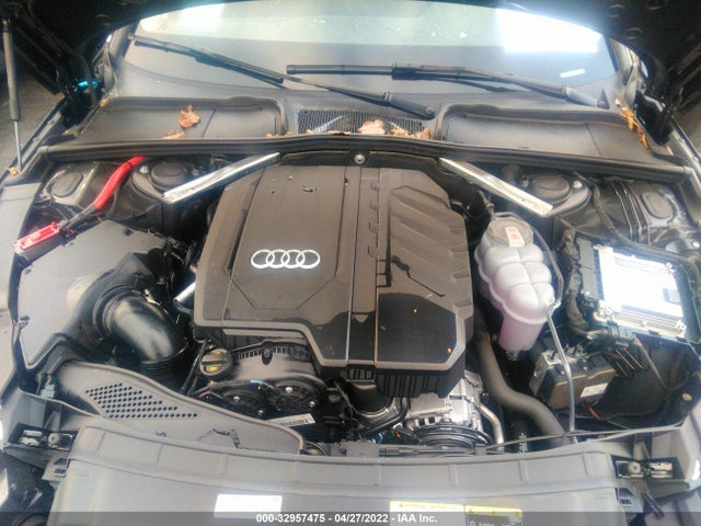 2021 Audi A4, VIN: WAUABAF44MN012589