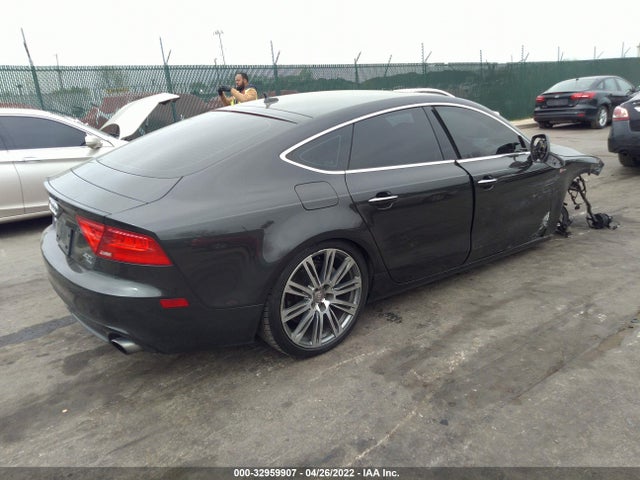2015 Audi A7, VIN: WAUWGAFC5FN047398