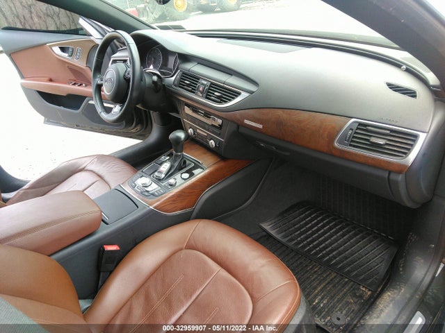 2015 Audi A7, VIN: WAUWGAFC5FN047398