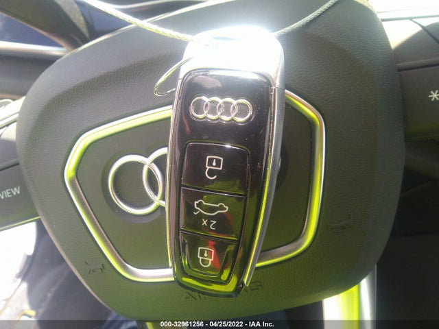2019 Audi Q8, VIN: WA1FVAF19KD035028
