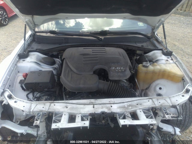 2015 Chrysler 300, VIN: 2C3CCABG9FH864445