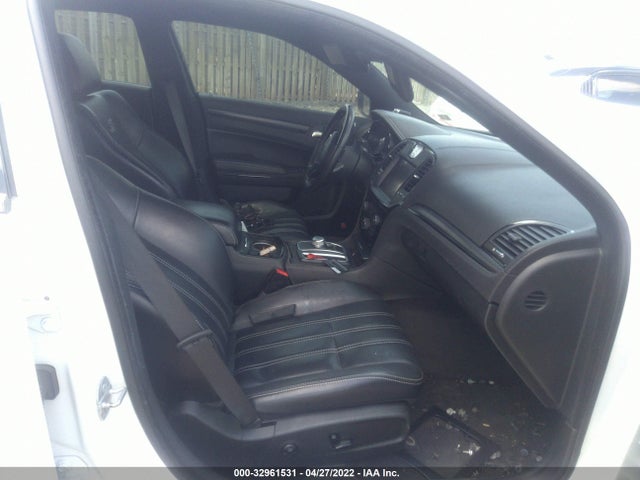 2015 Chrysler 300, VIN: 2C3CCABG9FH864445
