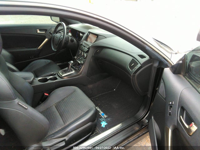 2014 Hyundai Genesis, VIN: KMHHU6KJ4EU120864