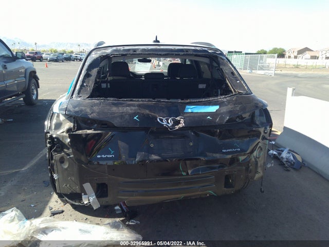 2021 Audi e-tron, VIN: WA1AAAGE4MB006994